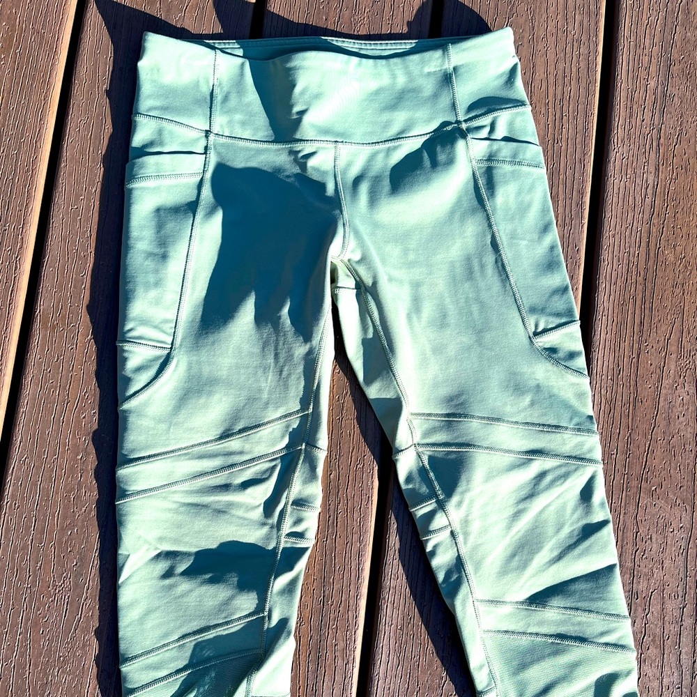 Ivivva crops